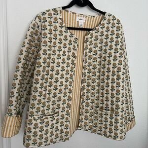 Japna floral quilted jacket with a striped lining